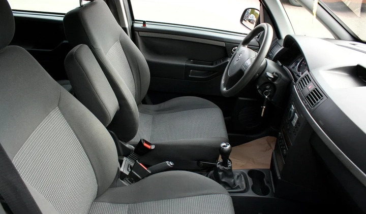 Opel Meriva cena 8500 przebieg: 188000, rok produkcji 2007 z Poznań małe 67